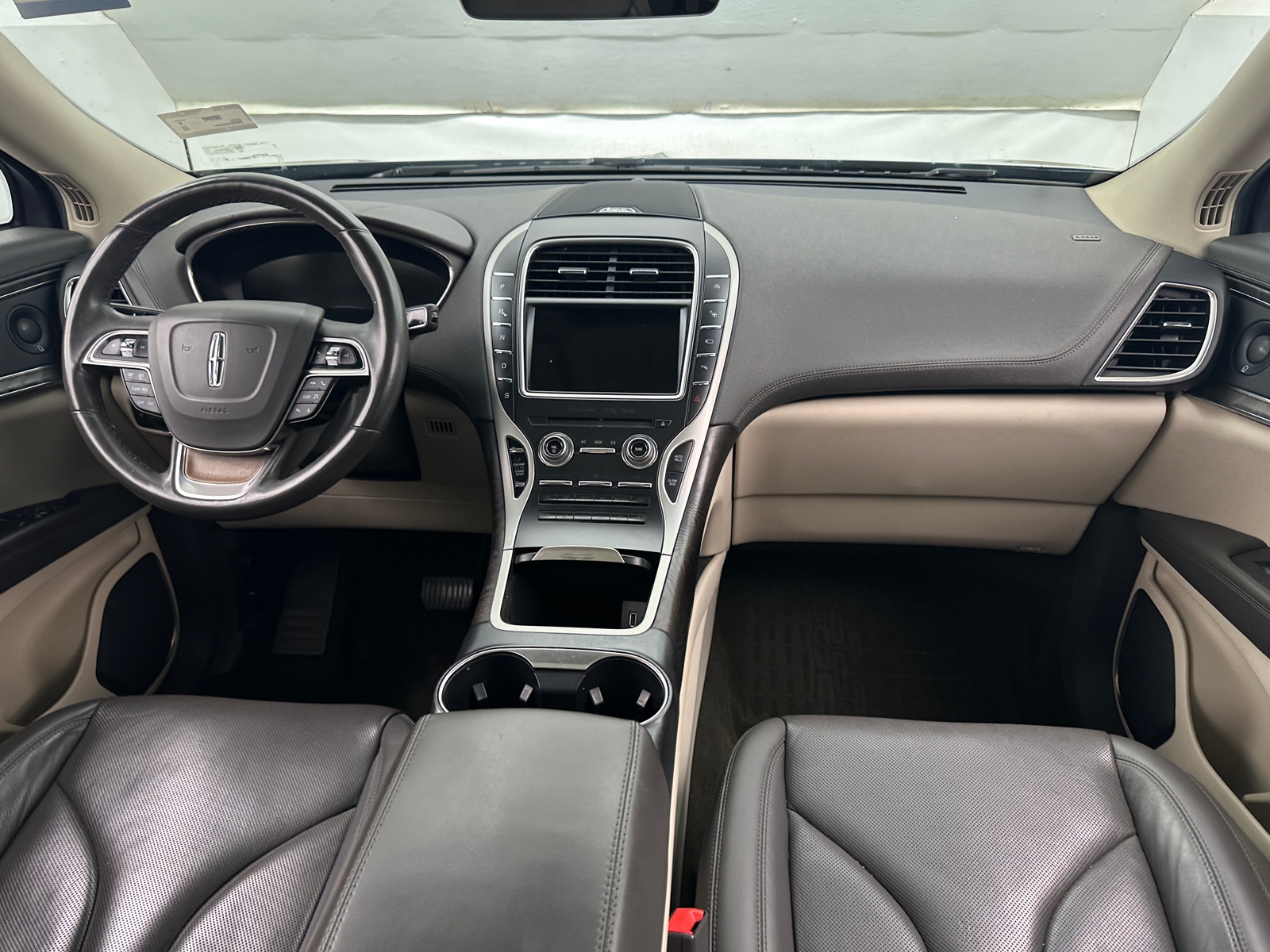 Thumbnail: 2019 Lincoln Nautilus - 2