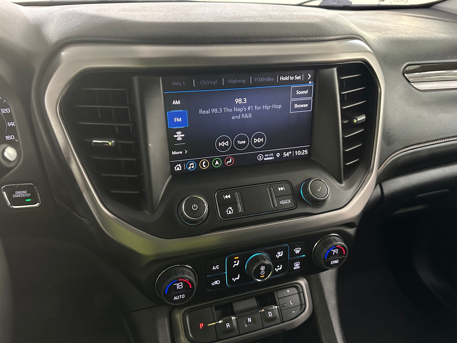 Thumbnail: 2023 GMC Acadia - 4