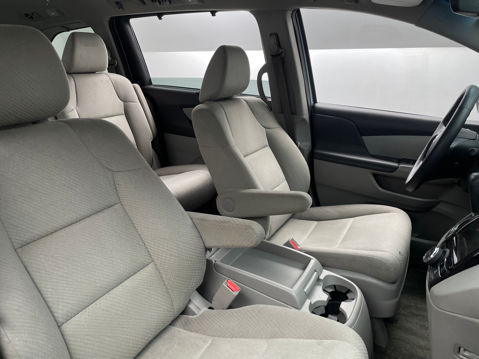 Thumbnail: 2014 Honda Odyssey - 2