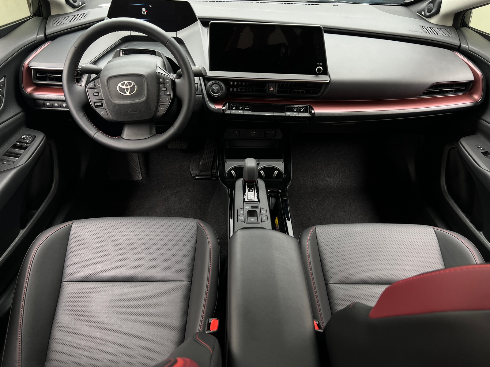 Thumbnail: 2024 Toyota Prius Prime - 2