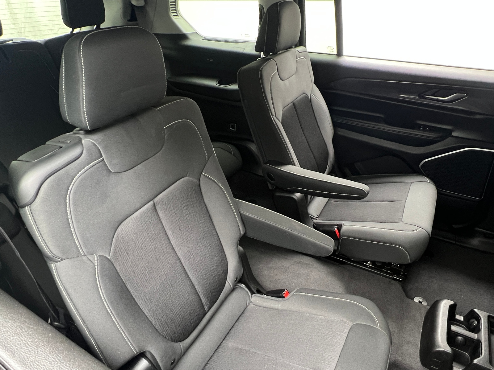 Thumbnail: 2021 Jeep Grand Cherokee L - 6