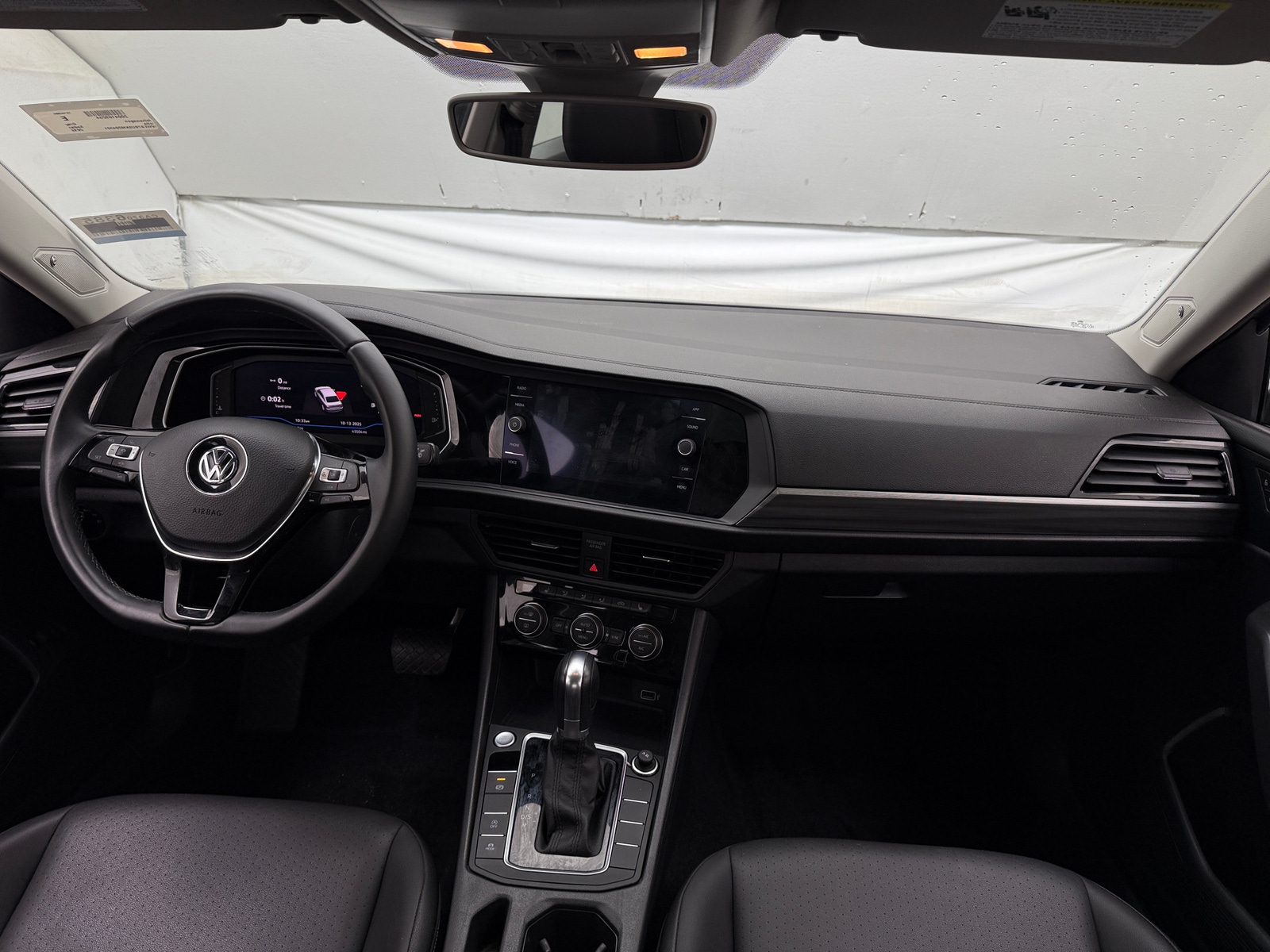 Thumbnail: 2019 Volkswagen Jetta - 2