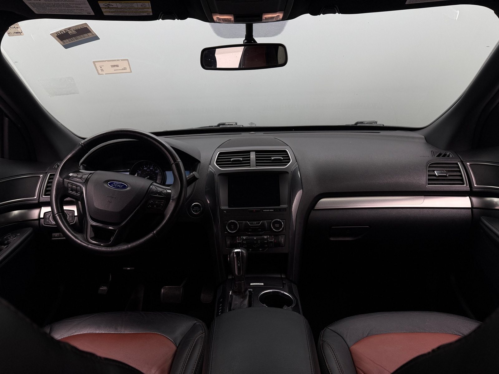 Thumbnail: 2019 Ford Explorer - 3