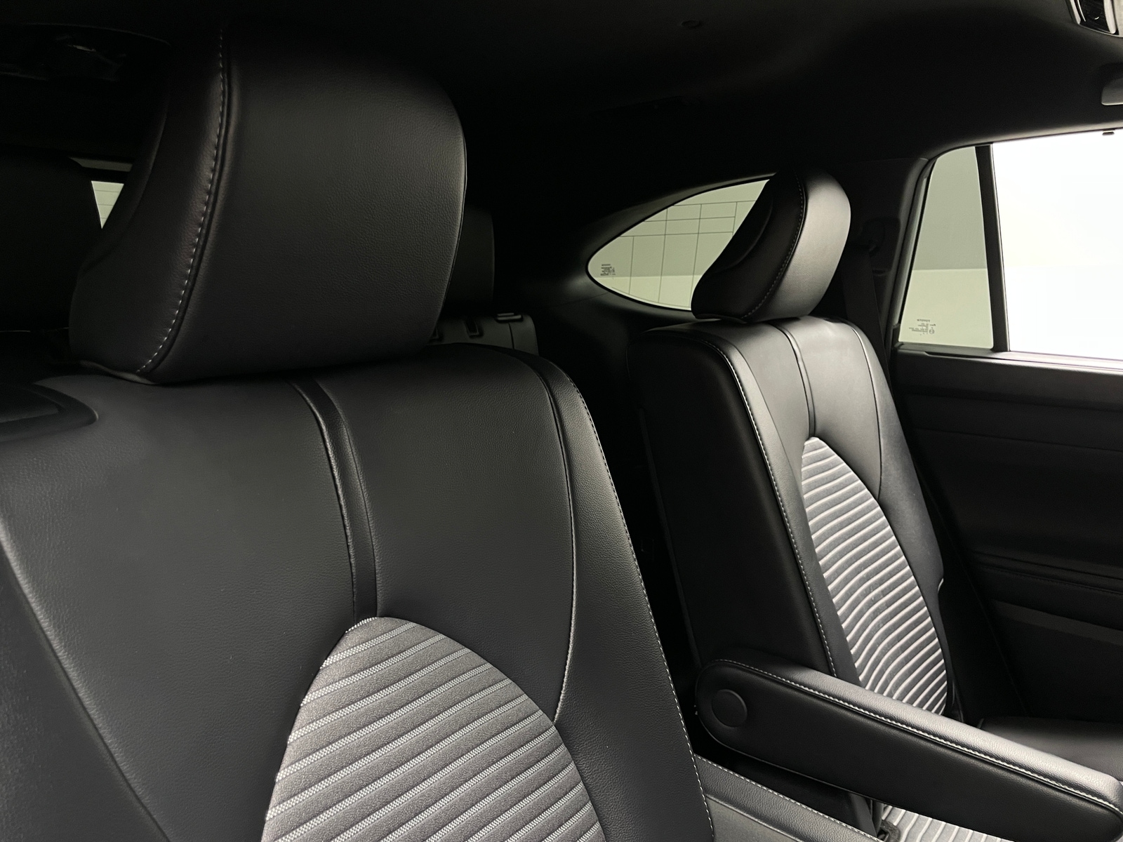 Thumbnail: 2021 Toyota Highlander - 5