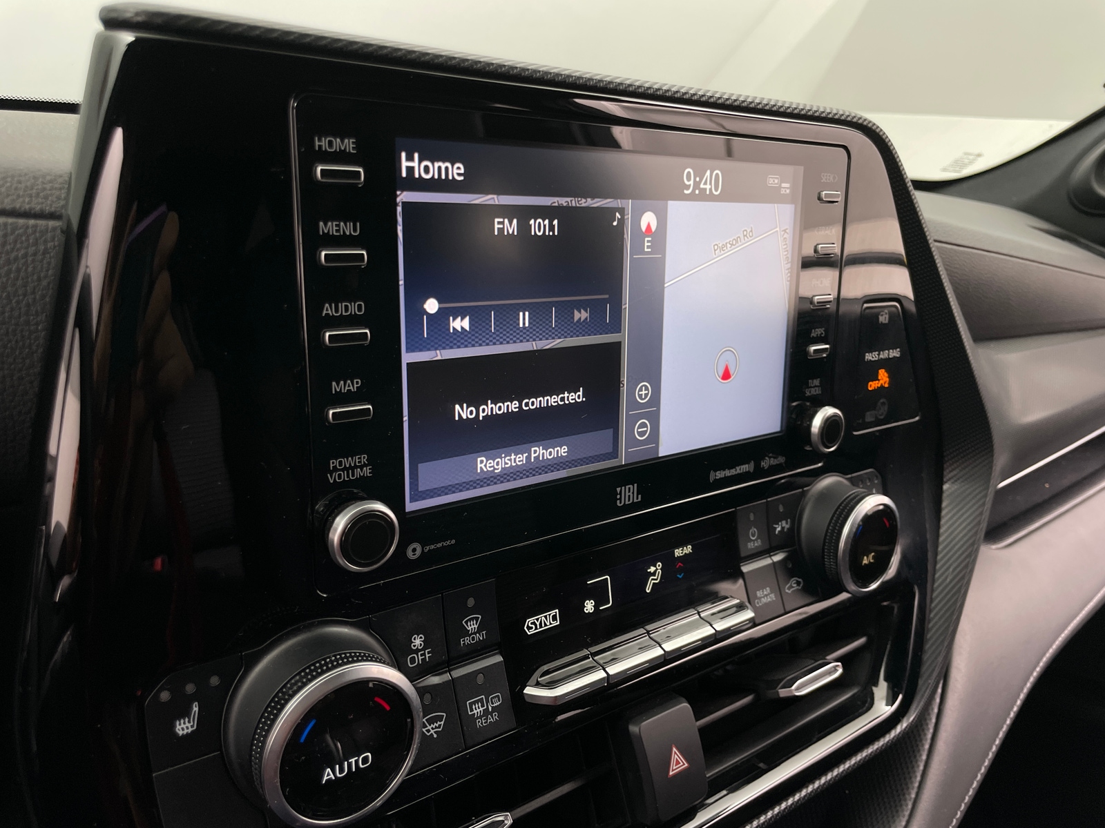 Thumbnail: 2021 Toyota Highlander - 3