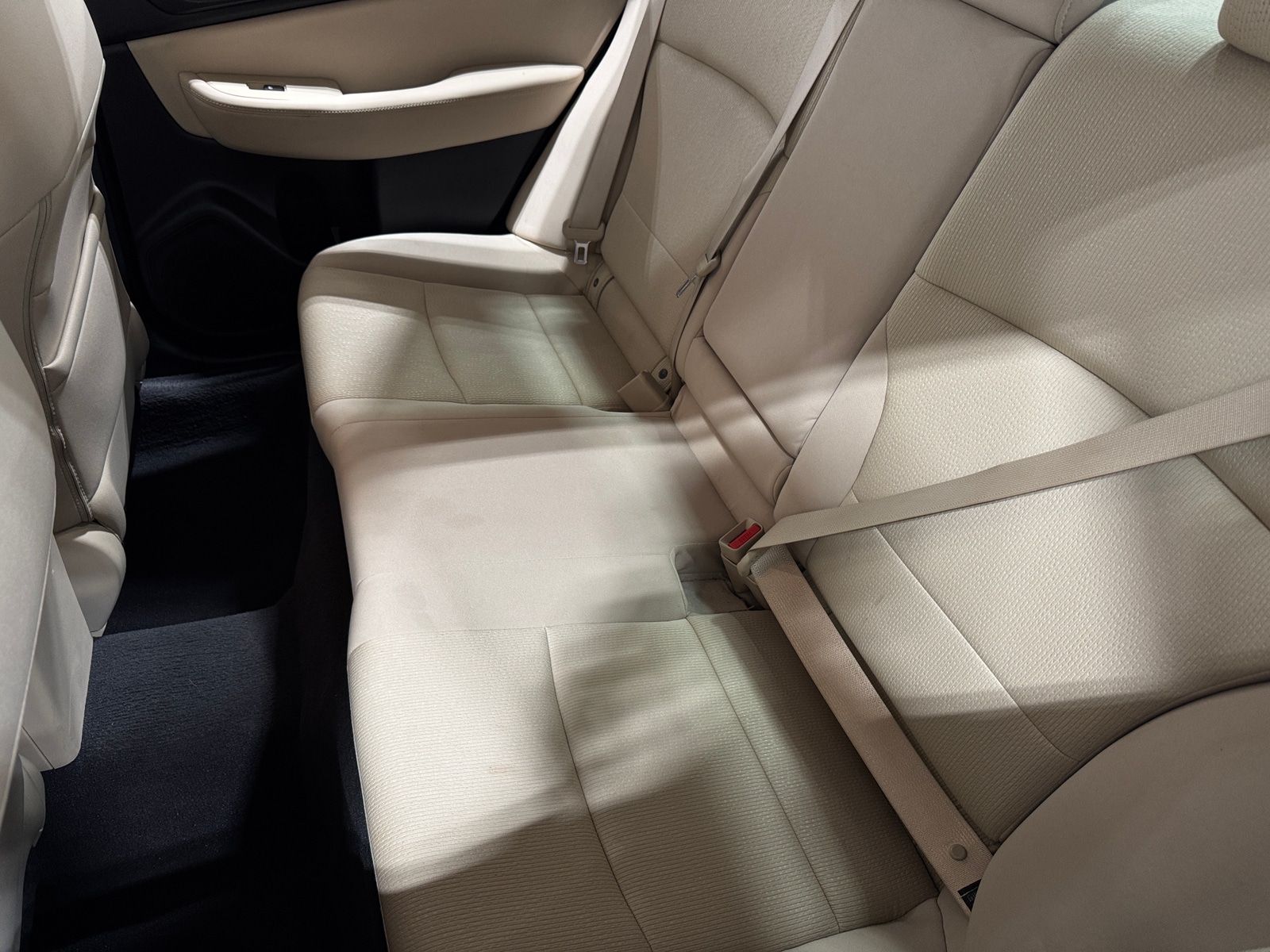 Thumbnail: 2016 Subaru Legacy - 6