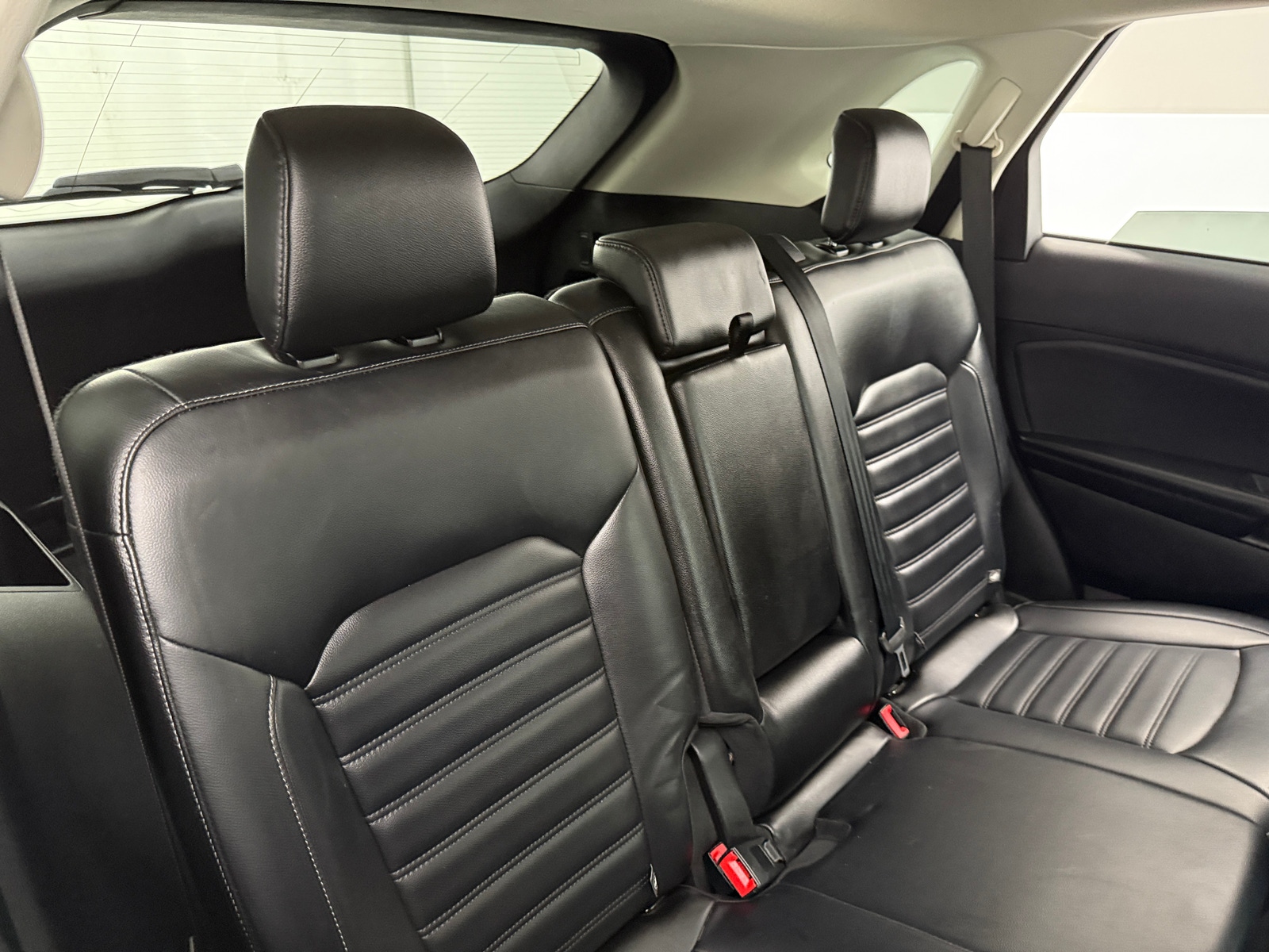 Thumbnail: 2023 Ford Edge - 5