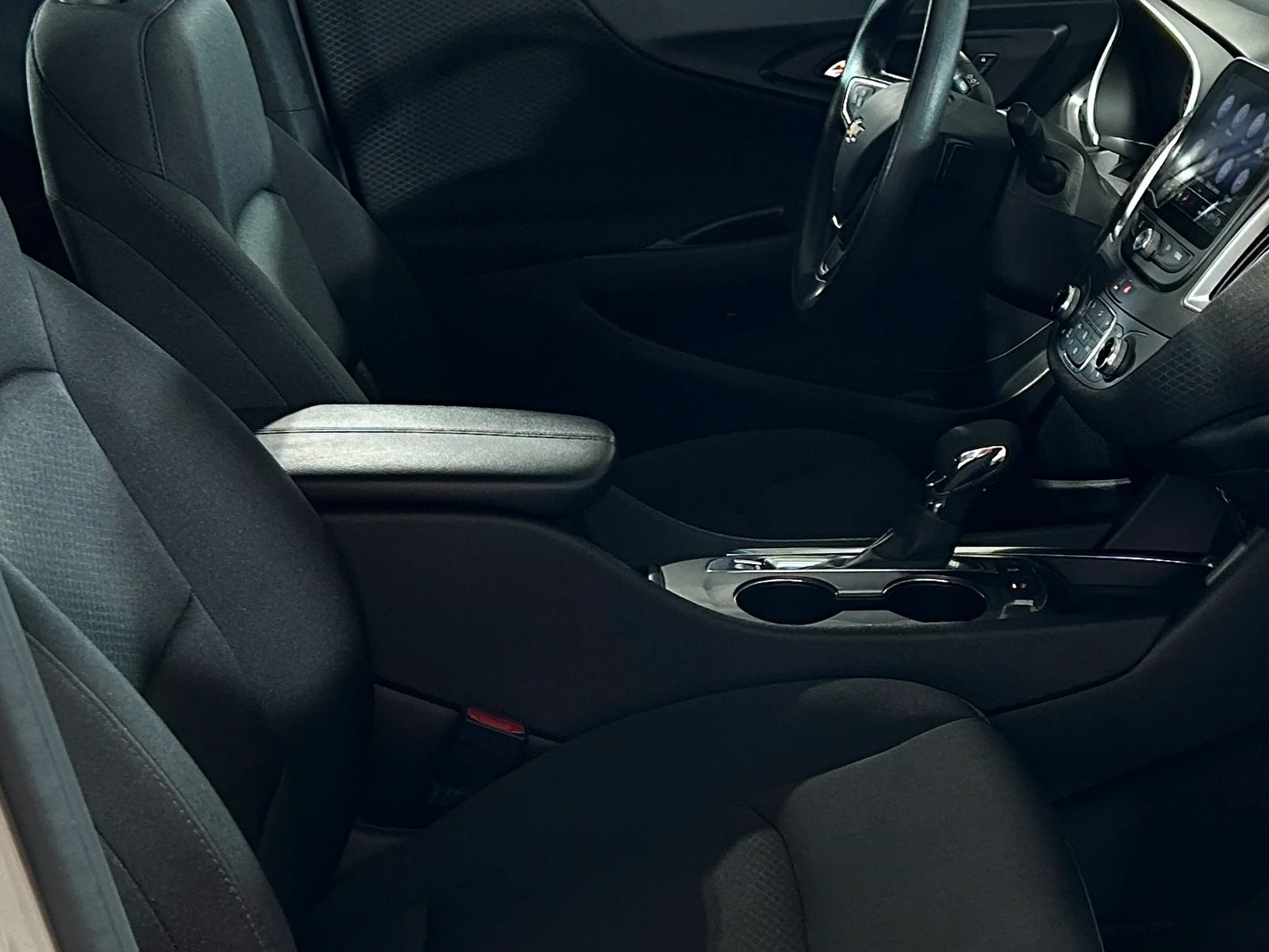 Thumbnail: 2024 Chevrolet Malibu - 2