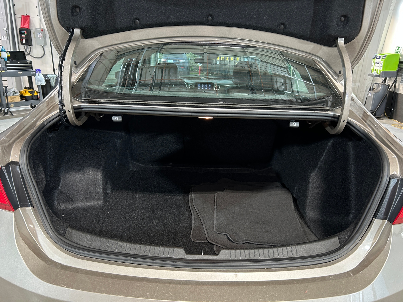 Thumbnail: 2024 Chevrolet Malibu - 7