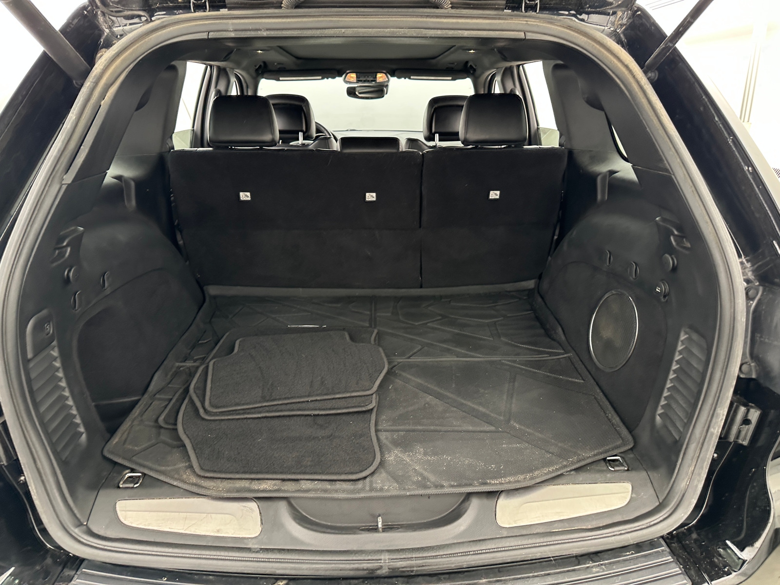 Thumbnail: 2018 Jeep Grand Cherokee - 6