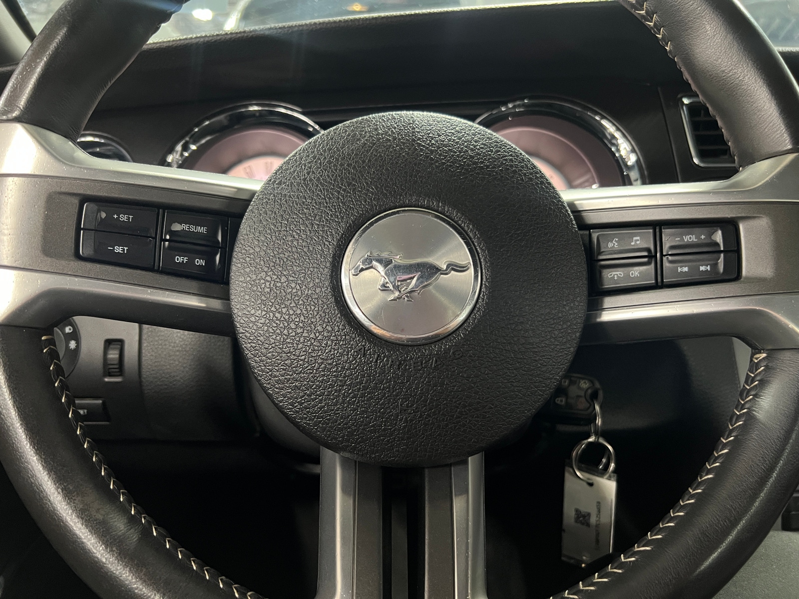Thumbnail: 2012 Ford Mustang - 3