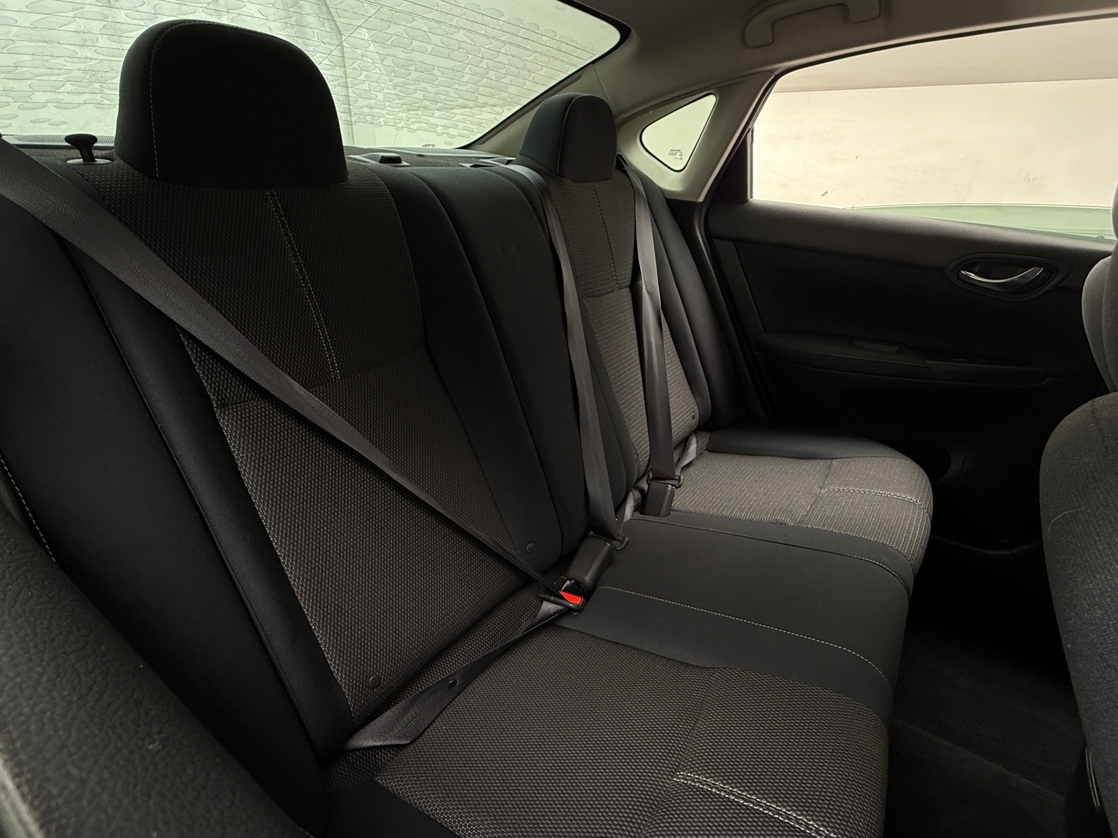 Thumbnail: 2017 Nissan Sentra - 6