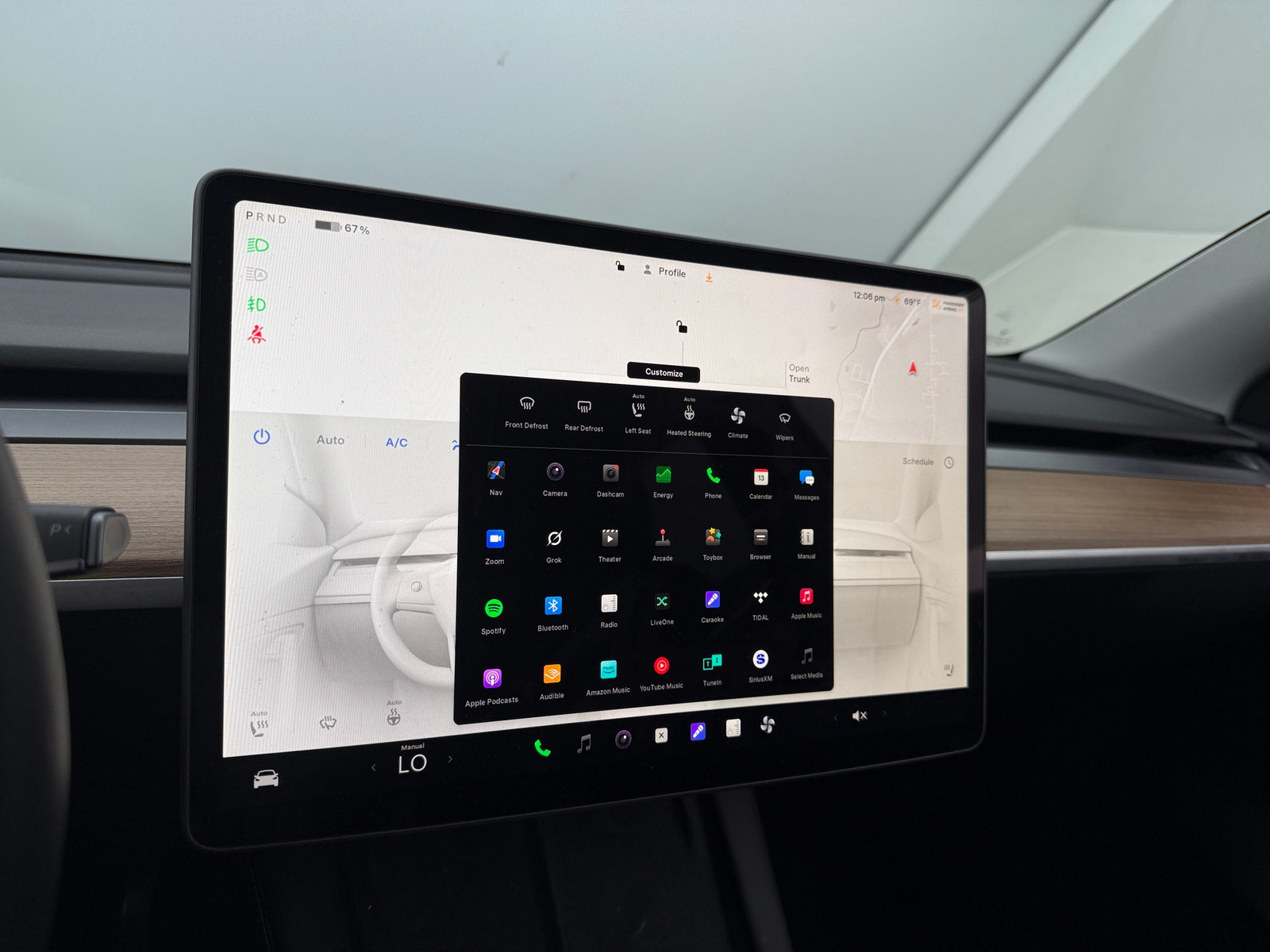 Thumbnail: 2023 Tesla Model Y - 3