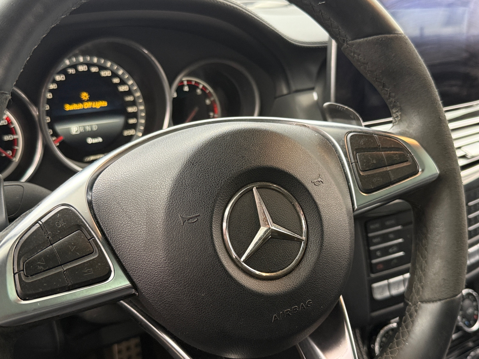 Thumbnail: 2015 Mercedes-Benz CLS - 4