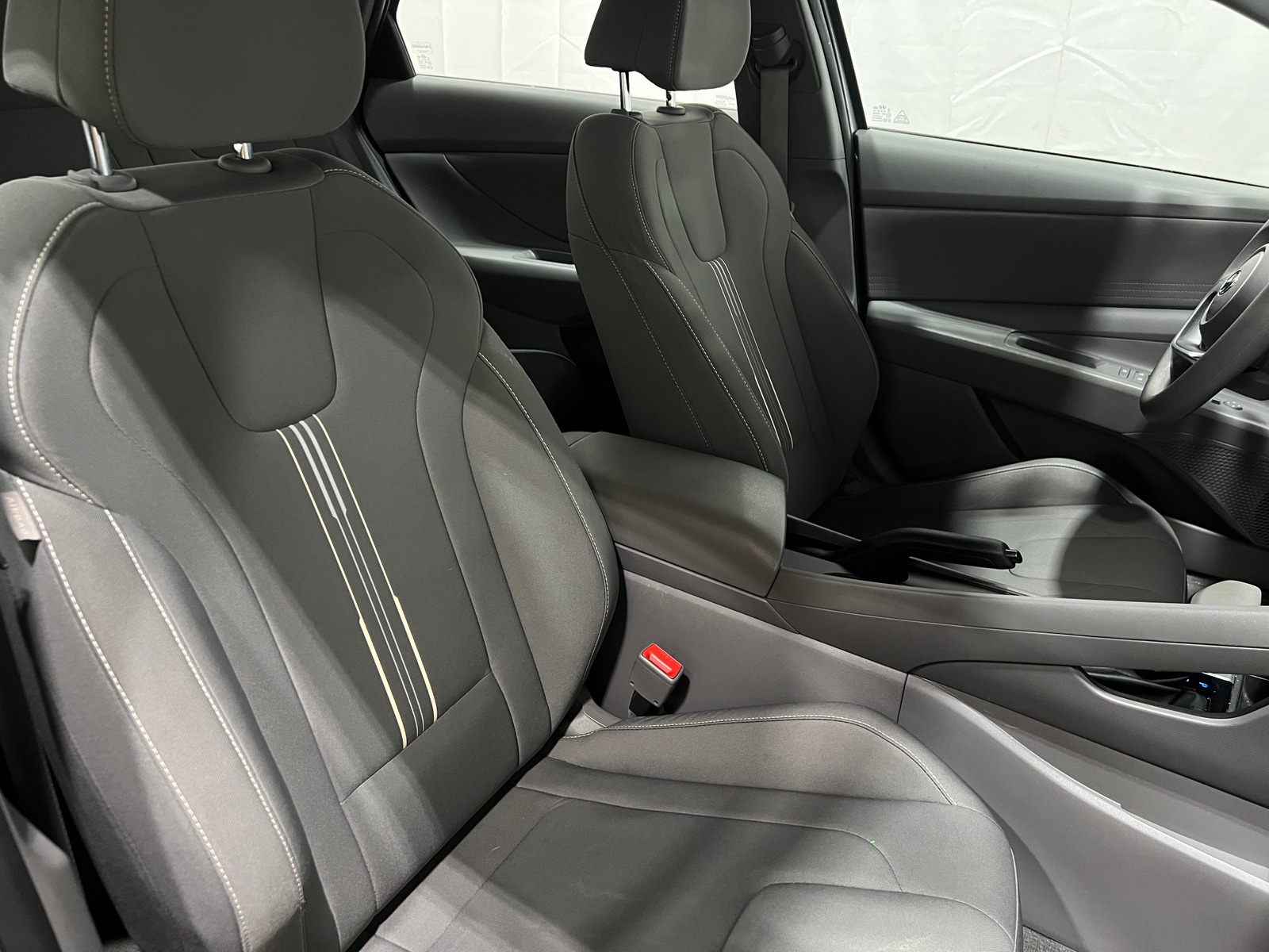 Thumbnail: 2022 Hyundai Elantra - 2