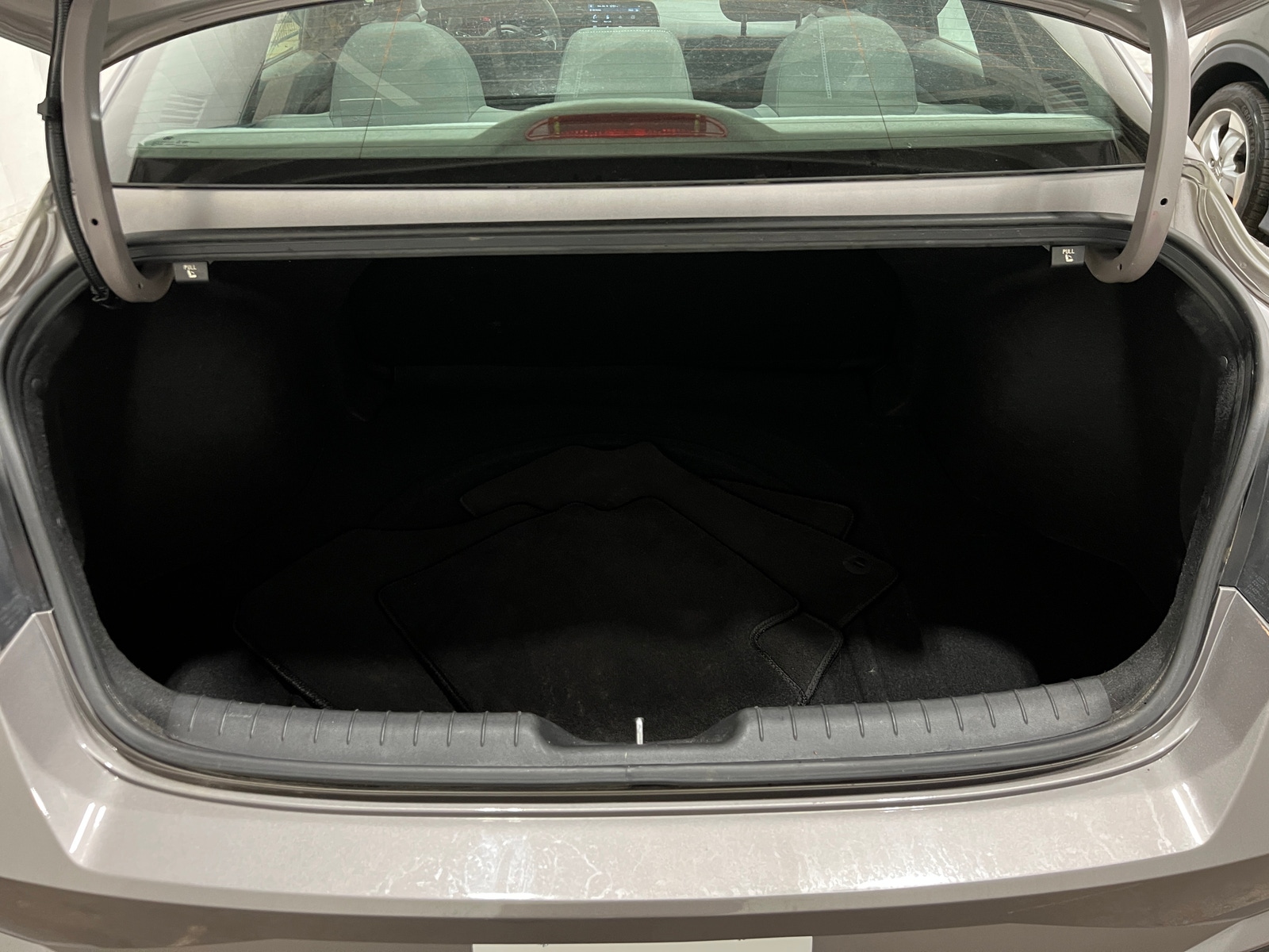 Thumbnail: 2022 Hyundai Elantra - 7