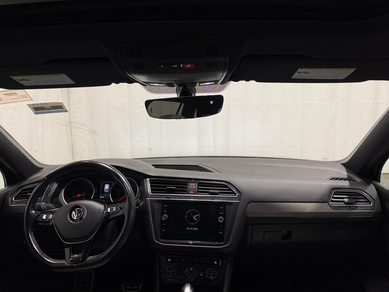 Thumbnail: 2020 Volkswagen Tiguan - 2
