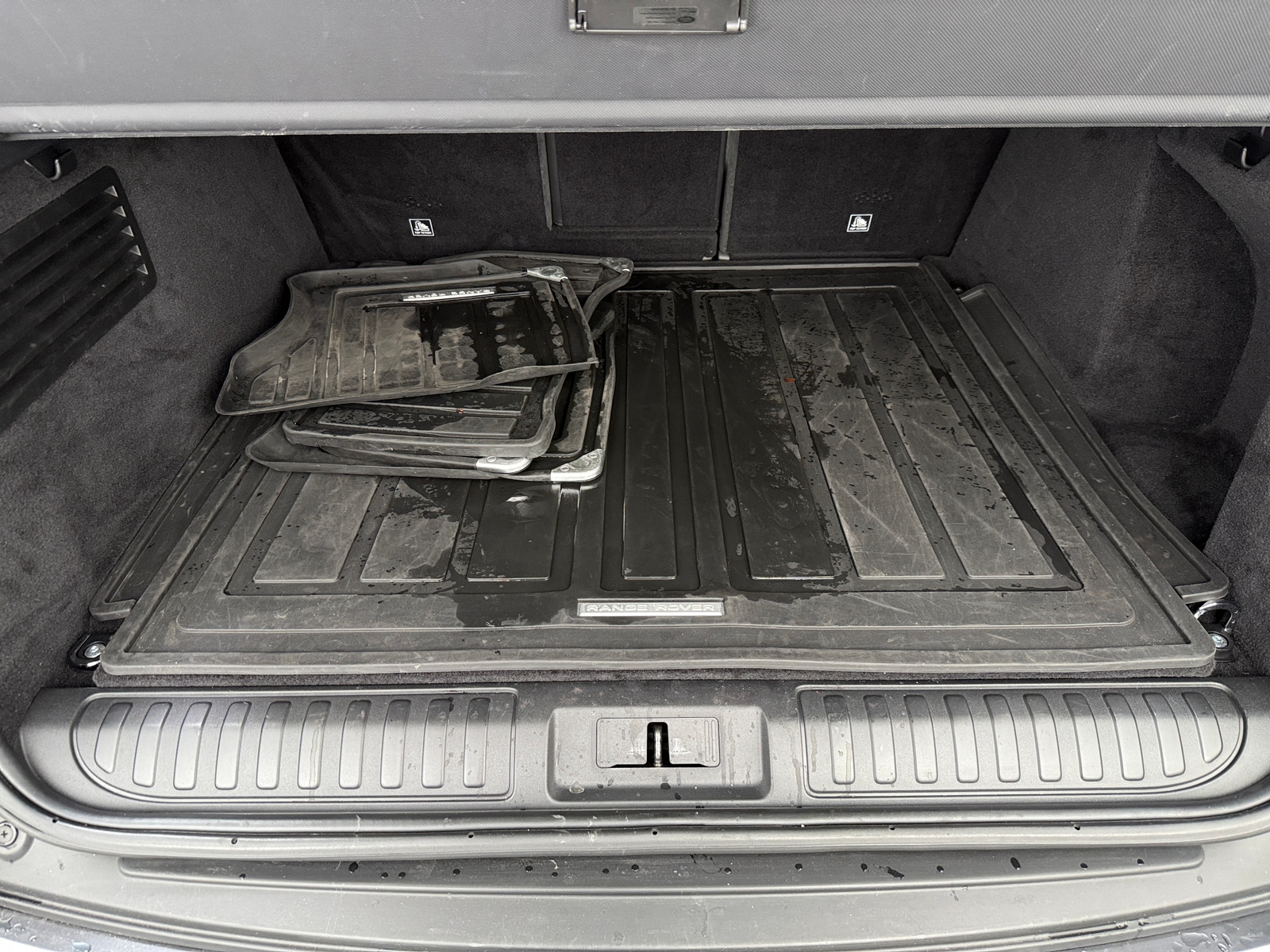 Thumbnail: 2021 Land Rover Range Rover Sport - 7
