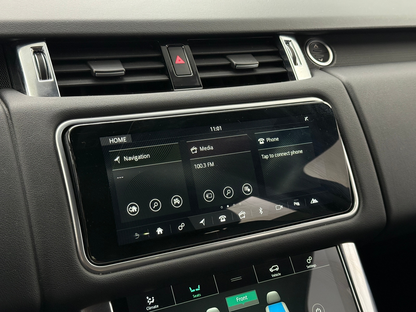 Thumbnail: 2021 Land Rover Range Rover Sport - 4