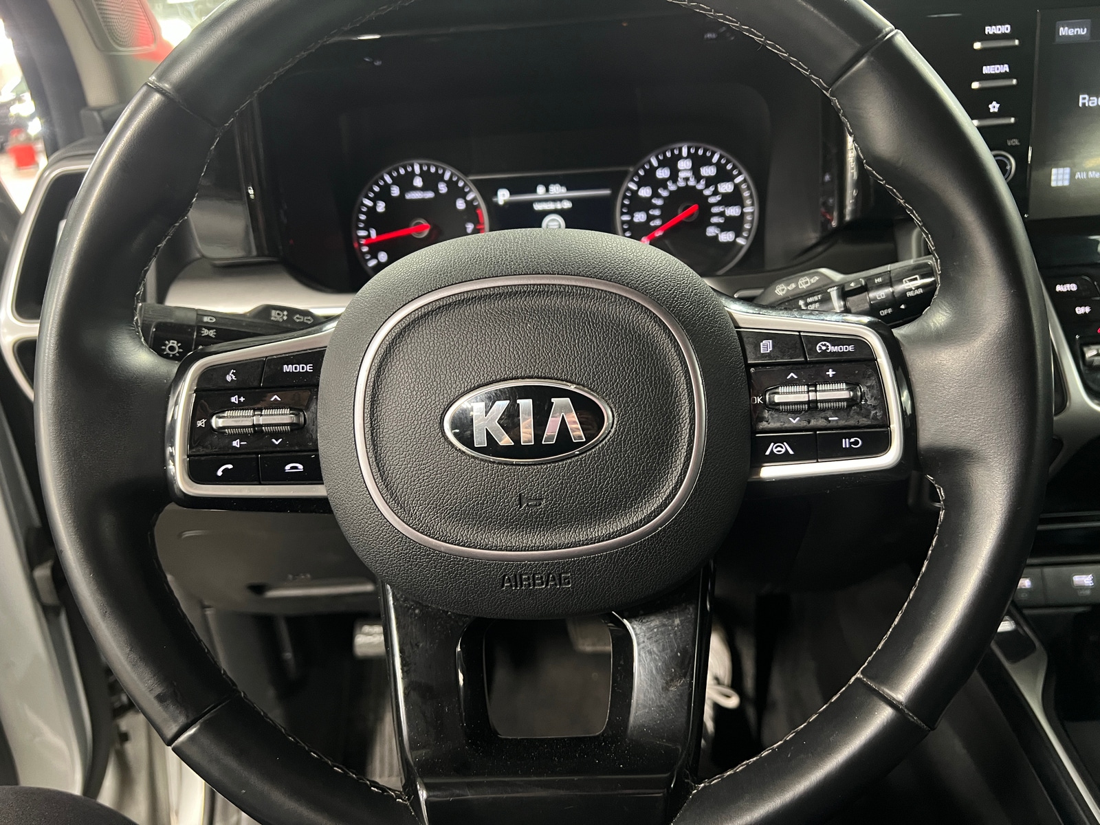 Thumbnail: 2021 Kia Sorento - 4