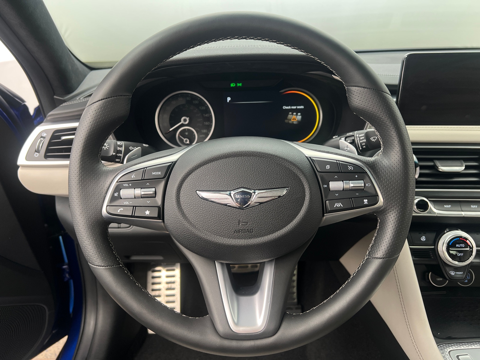Thumbnail: 2023 Genesis G70 - 4
