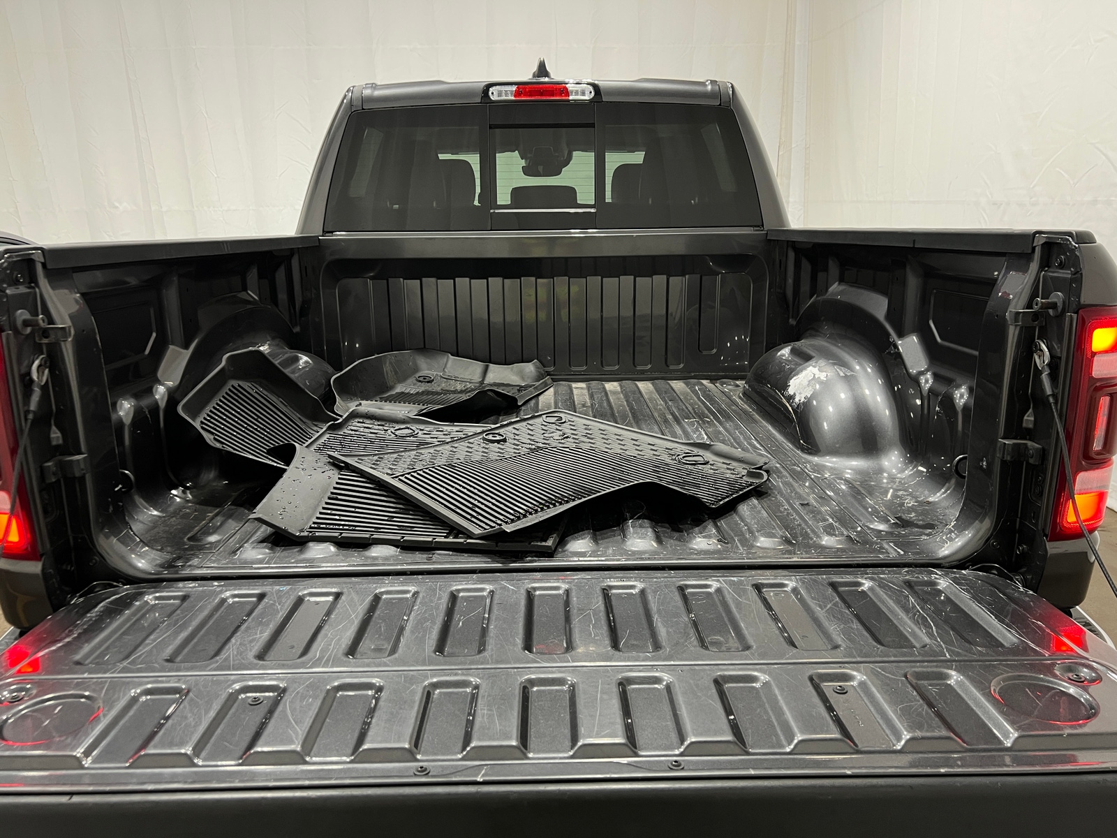 Thumbnail: 2022 RAM 1500 - 6