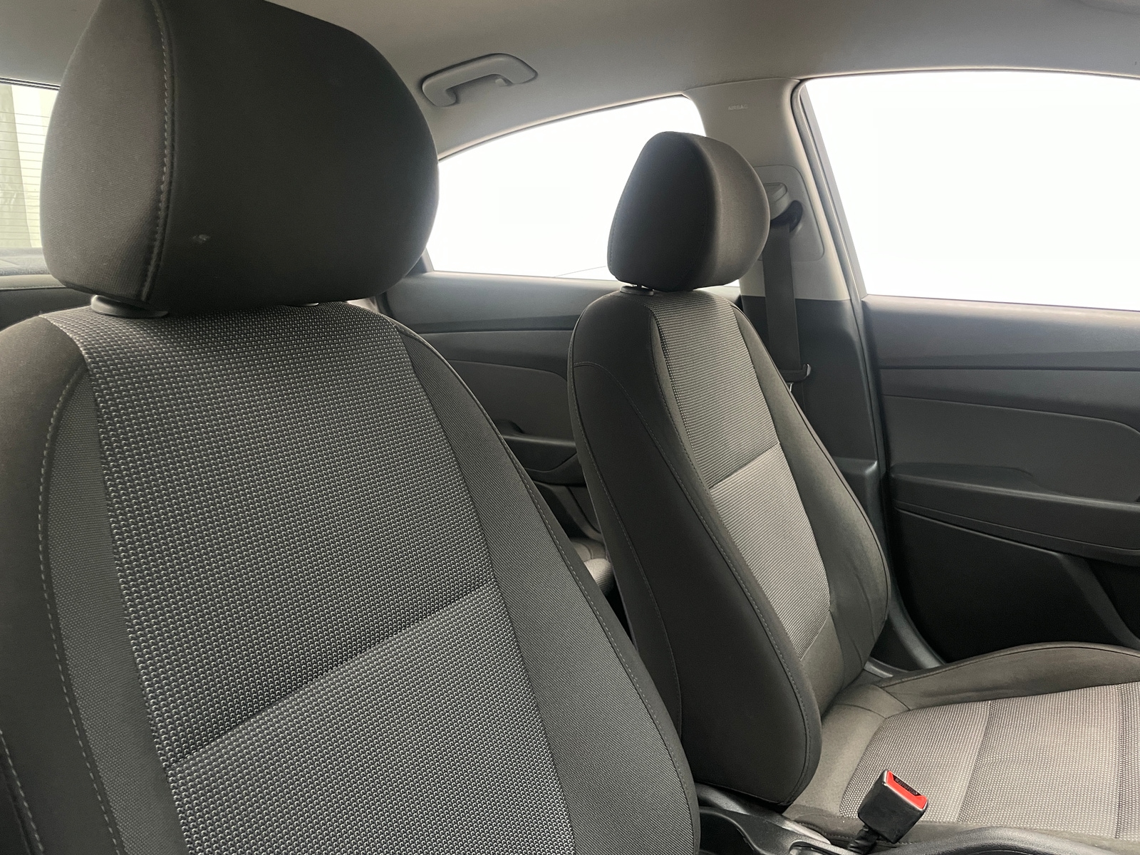 Thumbnail: 2018 Hyundai Accent - 2