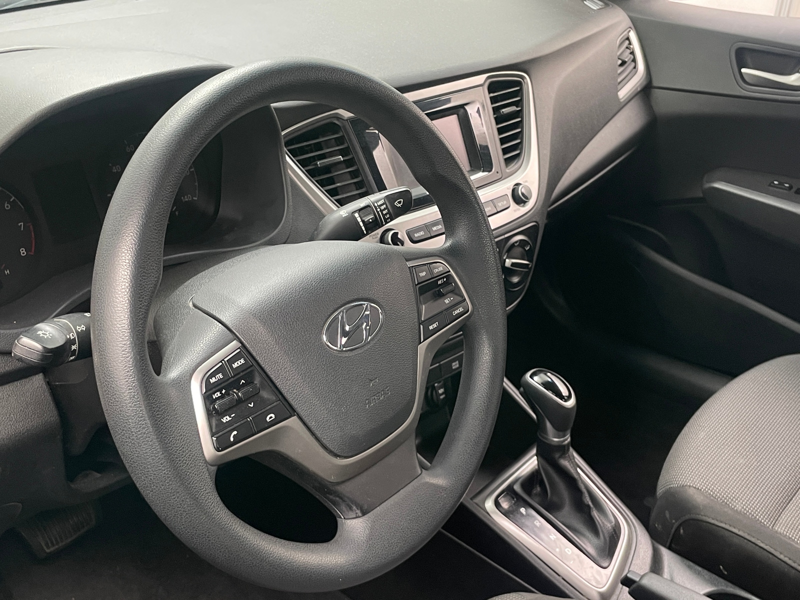 Thumbnail: 2018 Hyundai Accent - 5