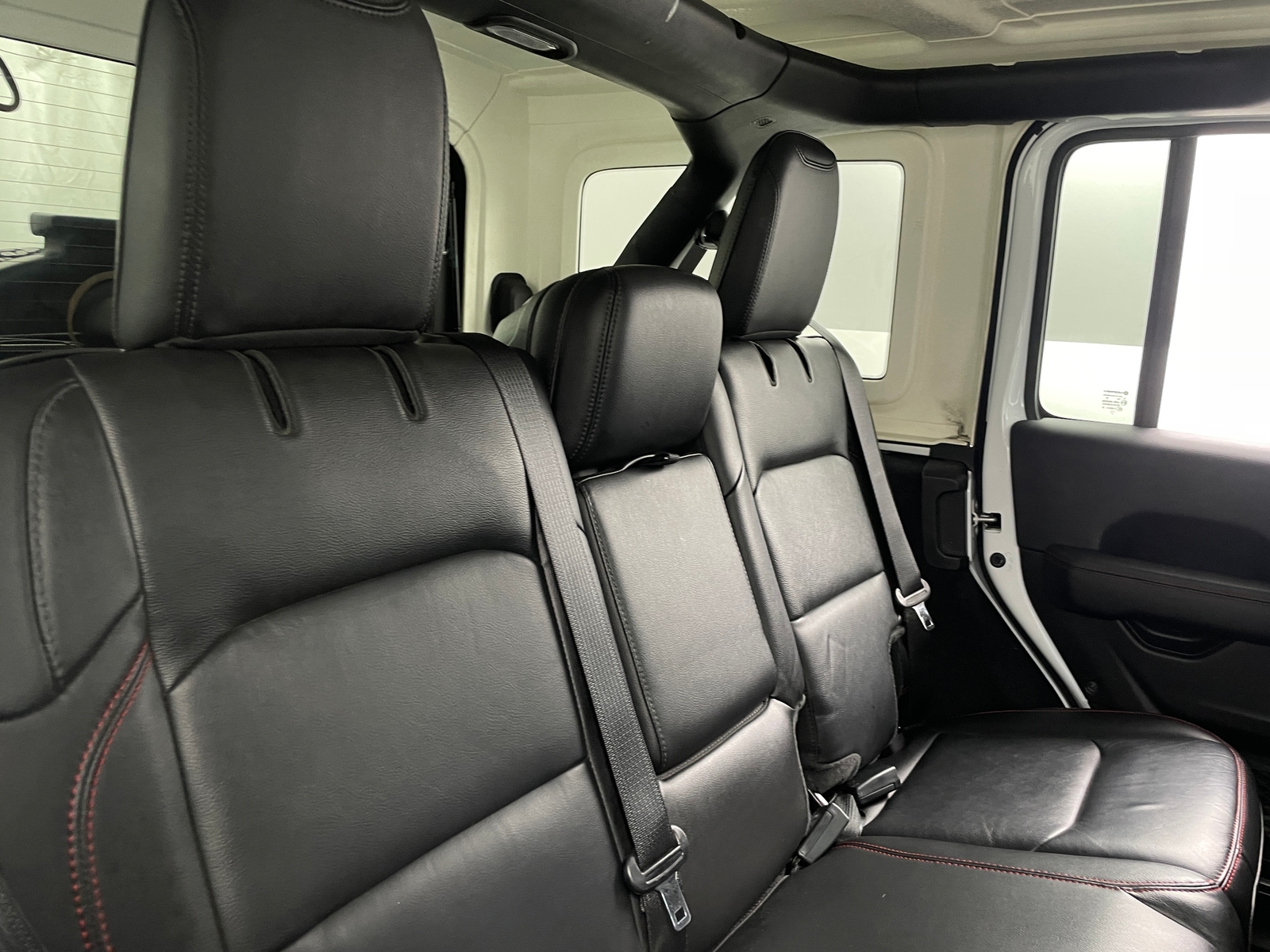 Thumbnail: 2022 Jeep Wrangler - 5