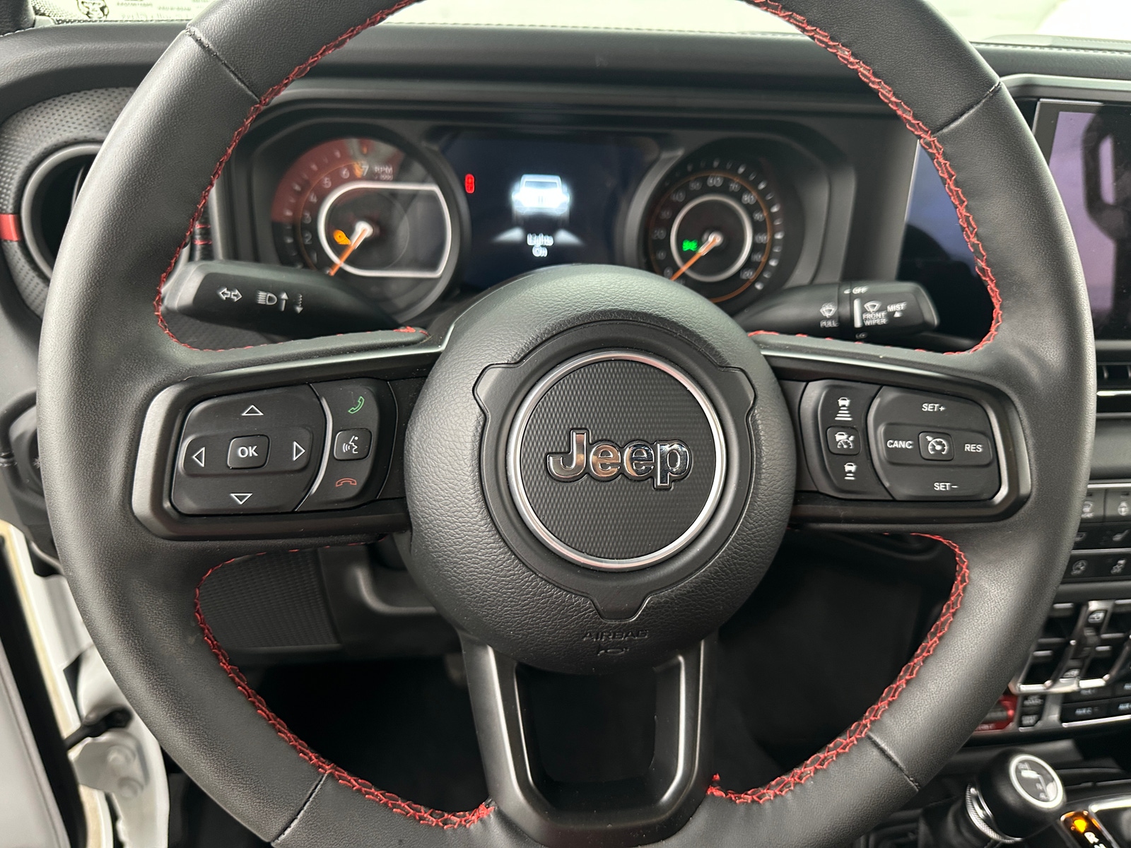 Thumbnail: 2024 Jeep Gladiator - 5