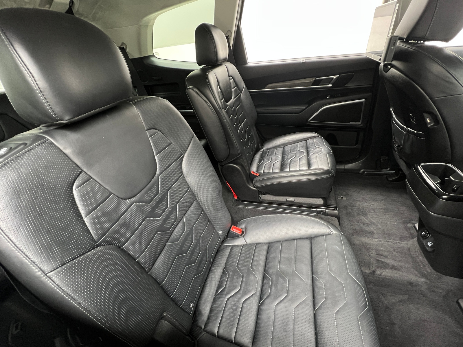 Thumbnail: 2022 Kia Telluride - 5