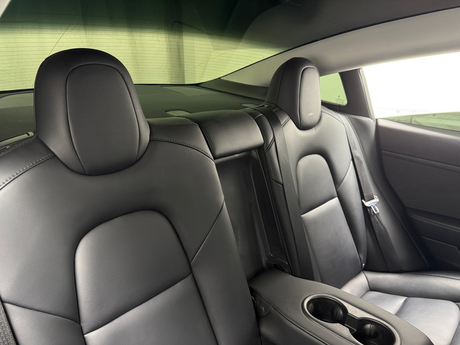 Thumbnail: 2022 Tesla Model 3 - 5