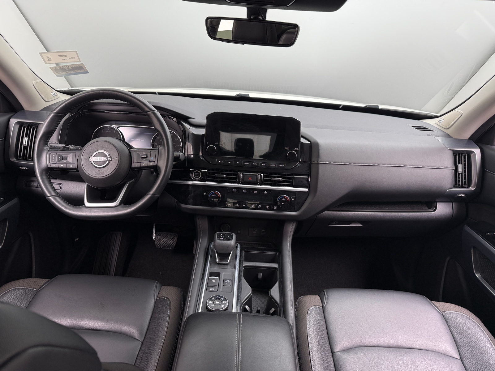 Thumbnail: 2023 Nissan Pathfinder - 2