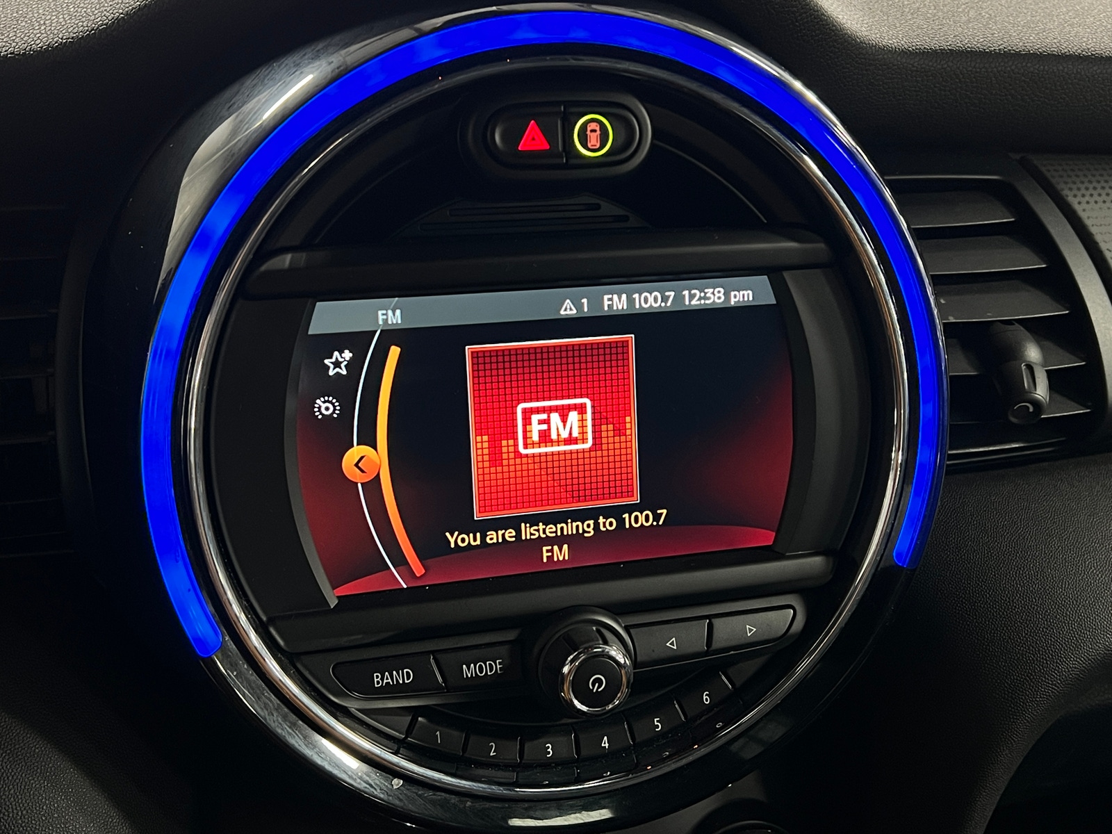 Thumbnail: 2021 MINI Cooper Hardtop - 3