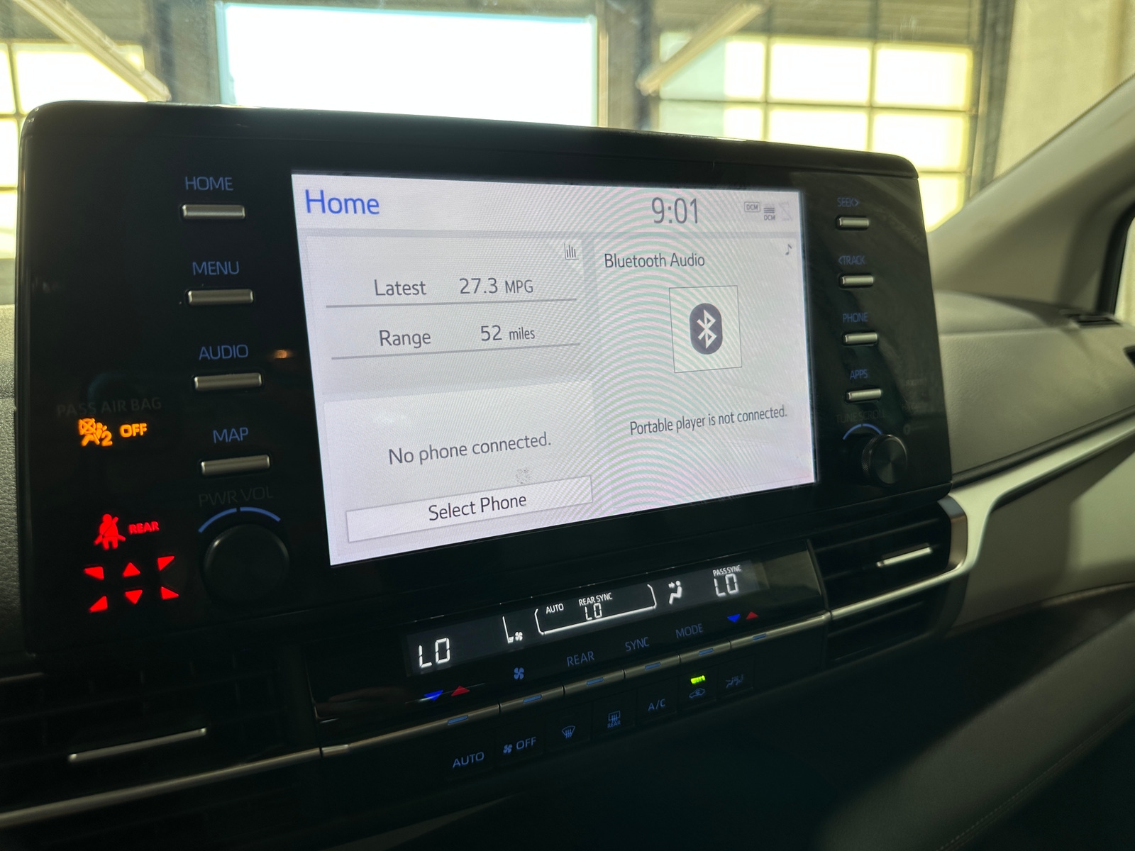 Thumbnail: 2024 Toyota Sienna - 4
