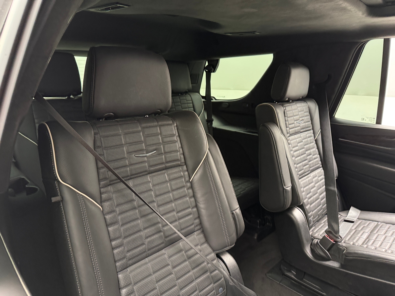 Thumbnail: 2023 Cadillac Escalade - 6
