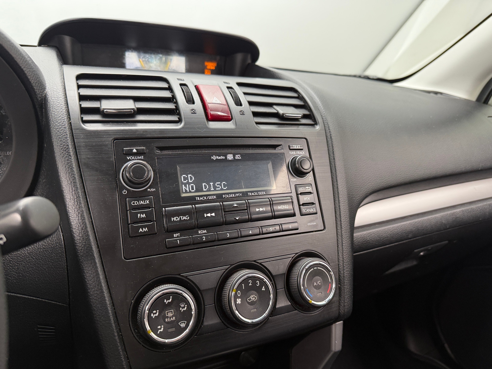 Thumbnail: 2015 Subaru Forester - 4