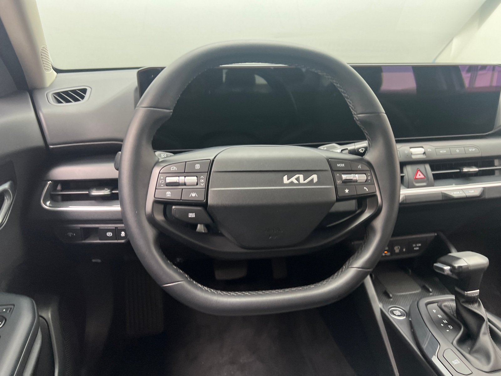 Thumbnail: 2025 Kia K4 - 5