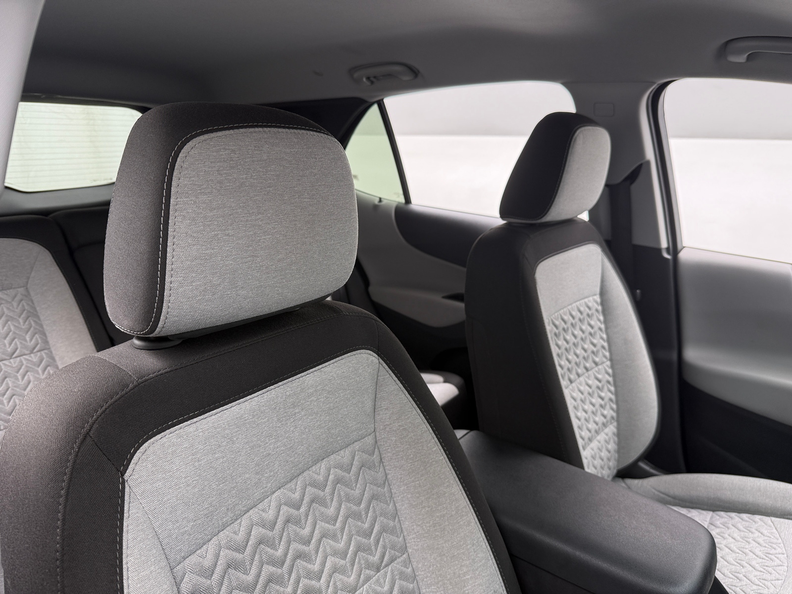 Thumbnail: 2024 Chevrolet Equinox - 2