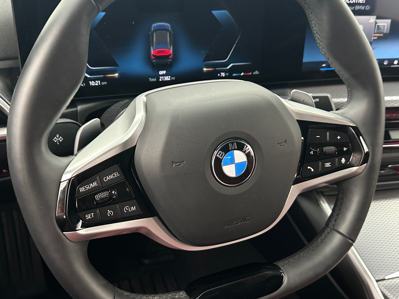 Thumbnail: 2025 BMW 4 Series - 4