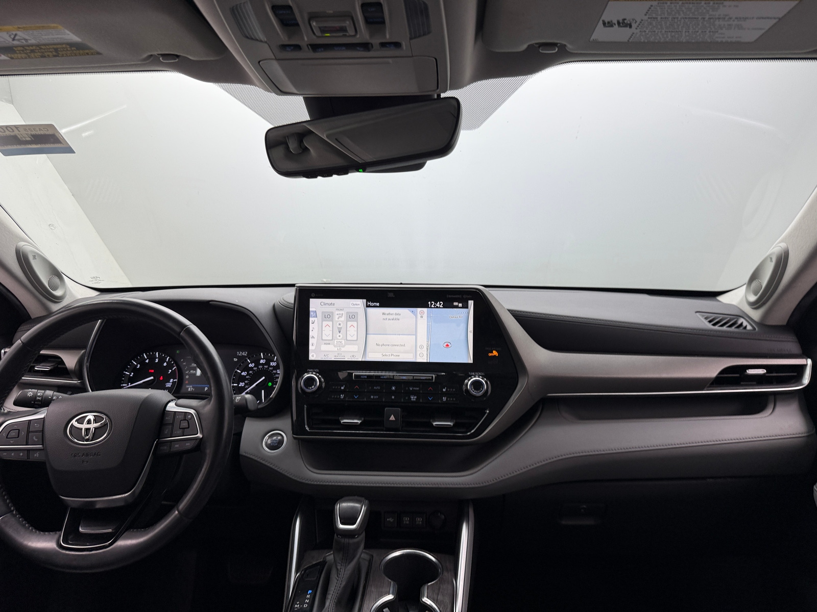 Thumbnail: 2020 Toyota Highlander - 2