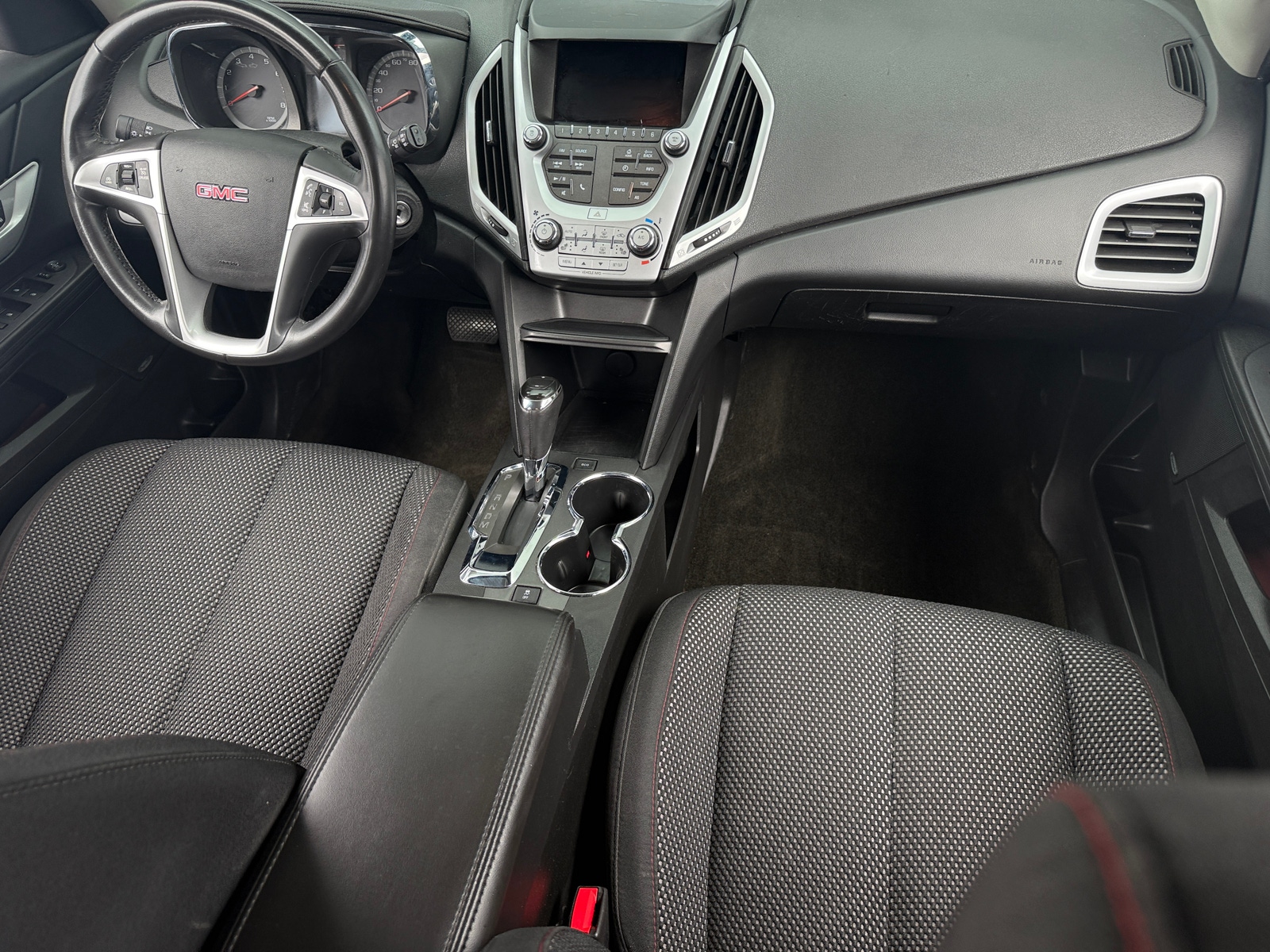 Thumbnail: 2017 GMC Terrain - 3