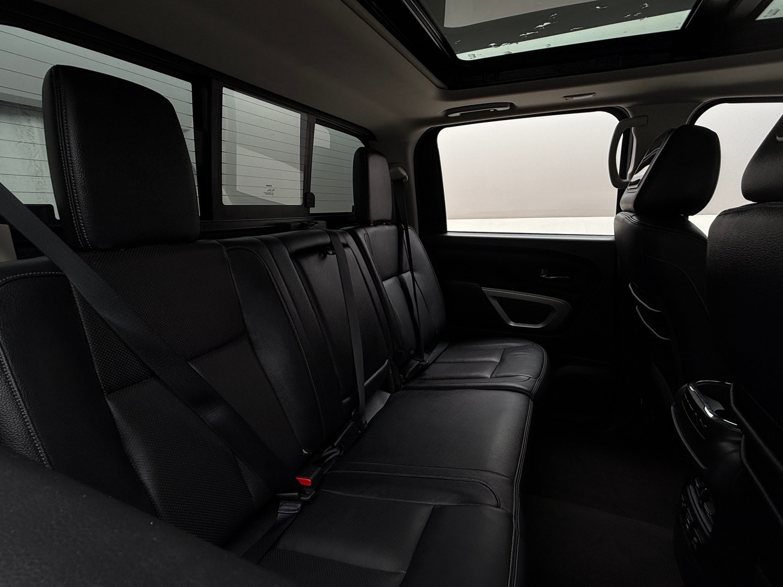 Thumbnail: 2020 Nissan Titan - 5