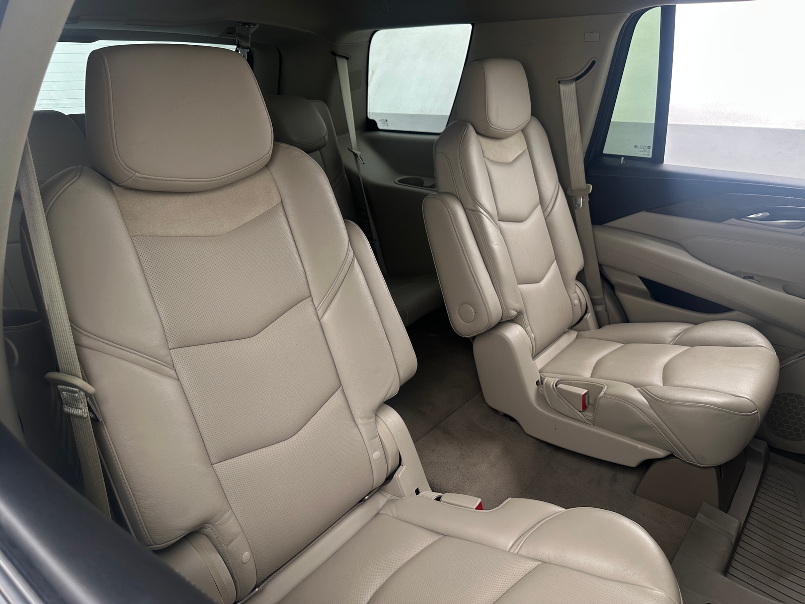 Thumbnail: 2019 Cadillac Escalade - 5