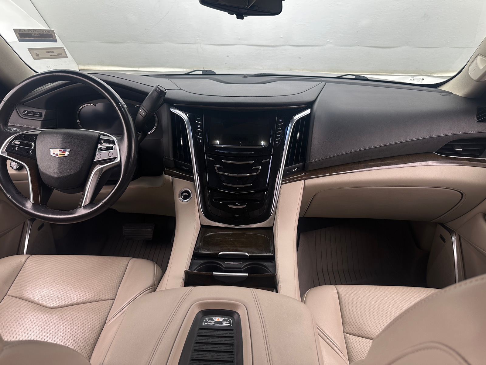 Thumbnail: 2019 Cadillac Escalade - 2