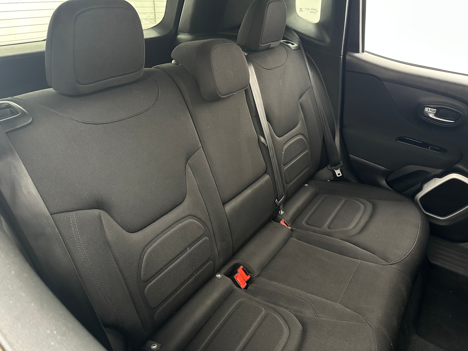 Thumbnail: 2018 Jeep Renegade - 6