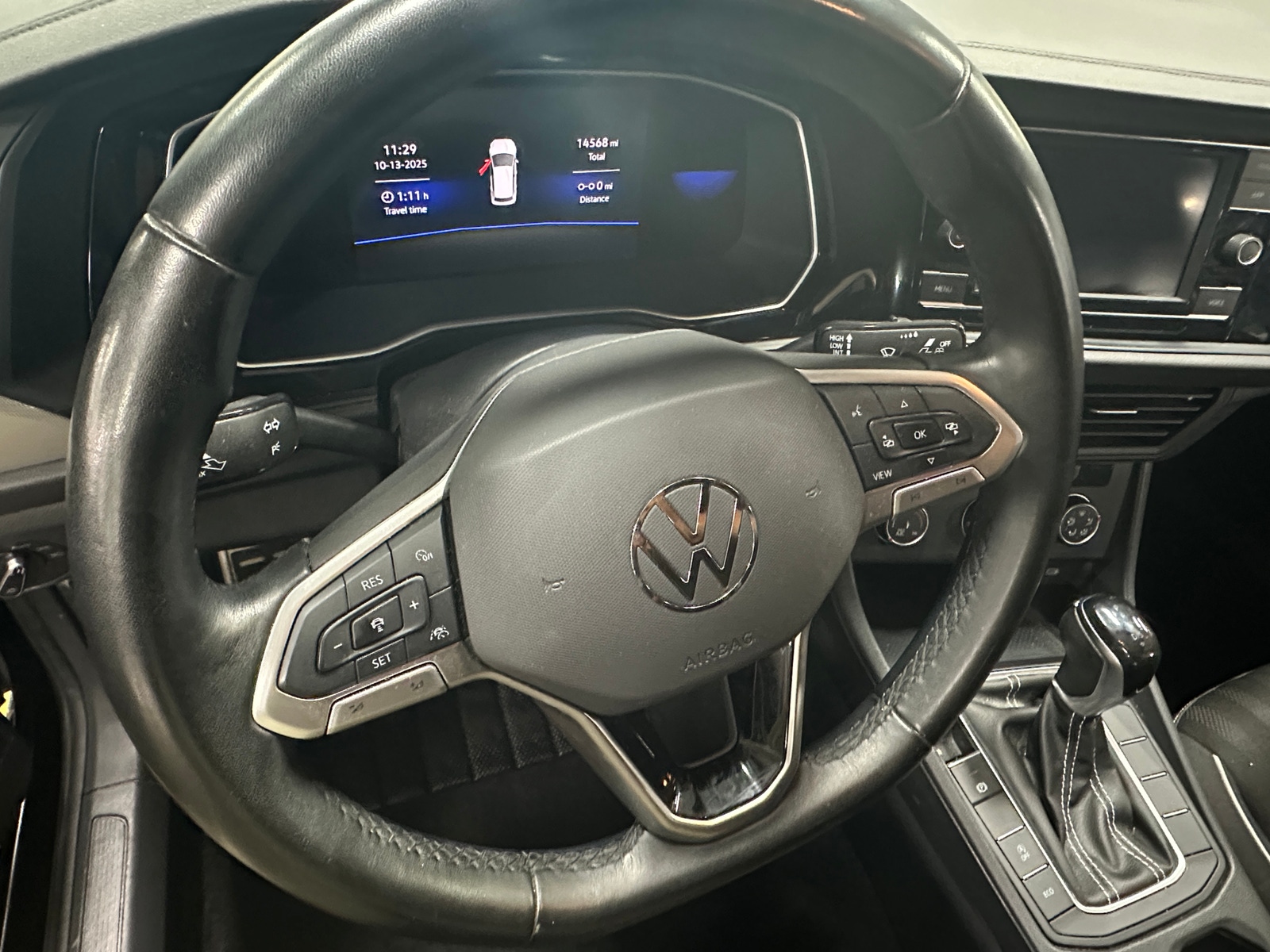 Thumbnail: 2024 Volkswagen Jetta - 5