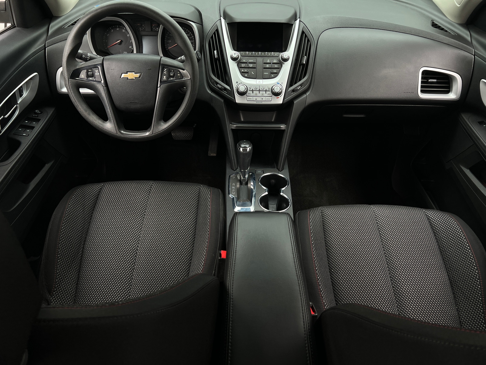 Thumbnail: 2017 Chevrolet Equinox - 3