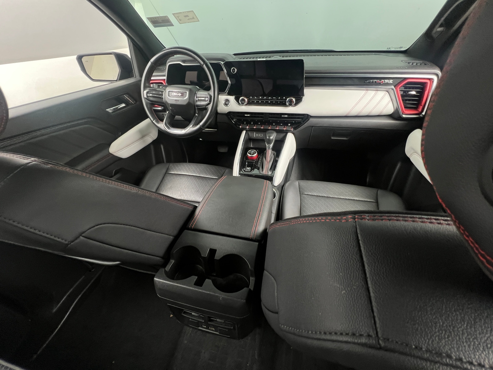 Thumbnail: 2023 GMC Canyon - 2