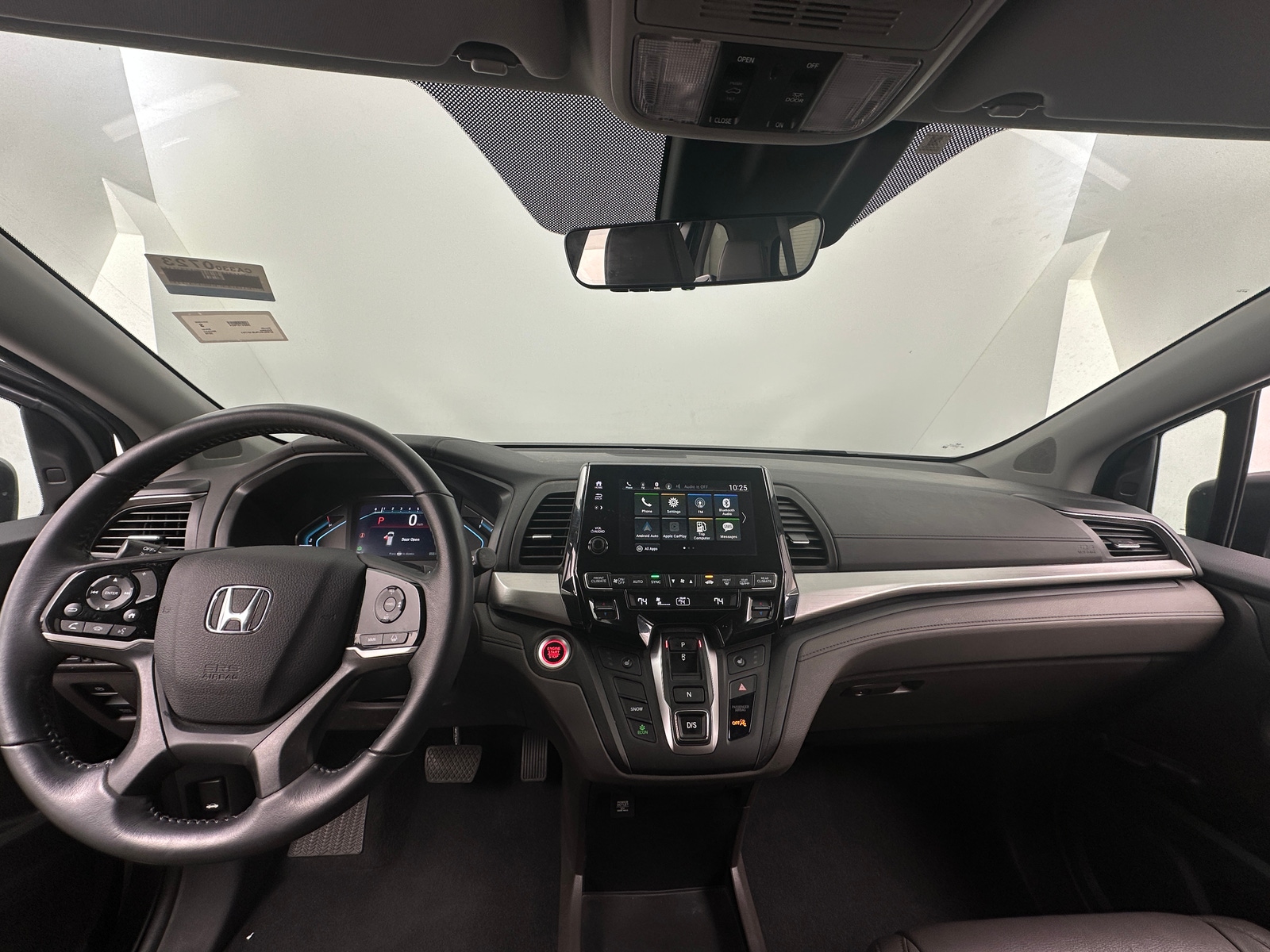 Thumbnail: 2018 Honda Odyssey - 2